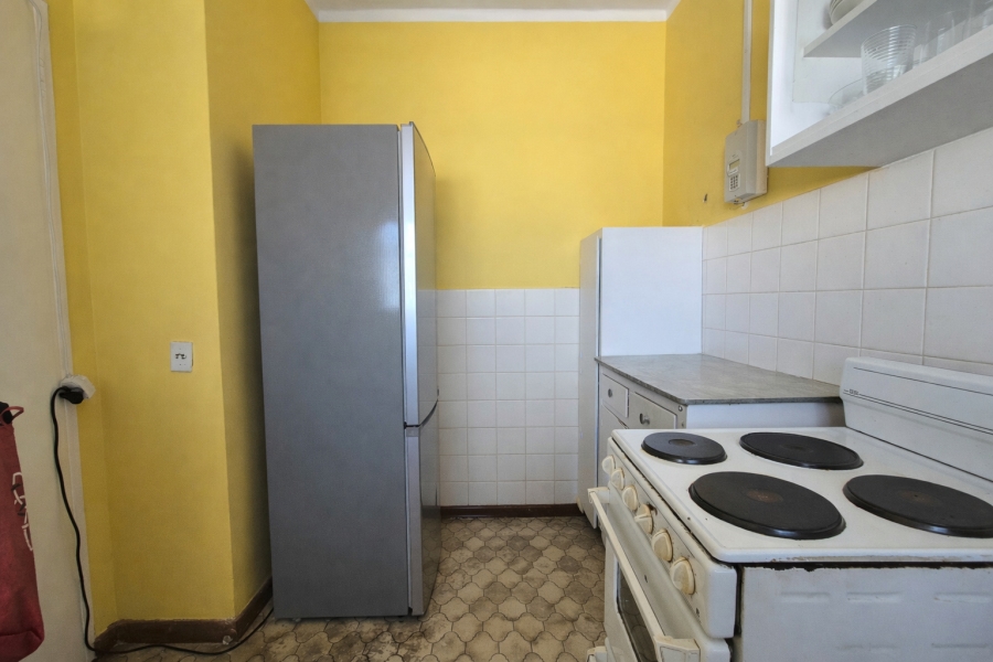 2 Bedroom Property for Sale in Wynberg Upper Western Cape